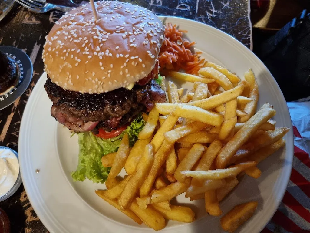 Restaurant Piräus_Sande_slider_image_3