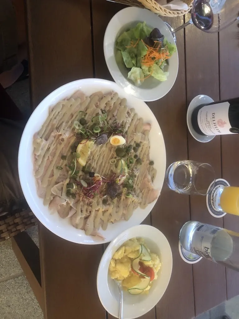 Mark Lipscomb_Ritterschänke Burg Randeck_Essing_review