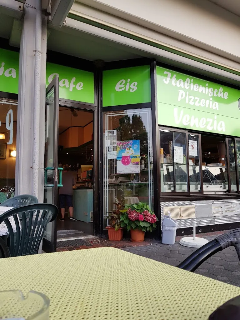 Eiscafe Pizzeria Venezia restaurant in Wangerland