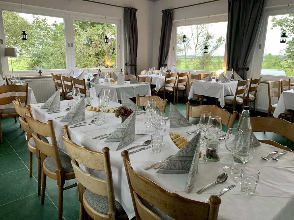 Schiffdorfer Stauschleuse - Heike Hauenschild_Schiffdorf_slider_image_1