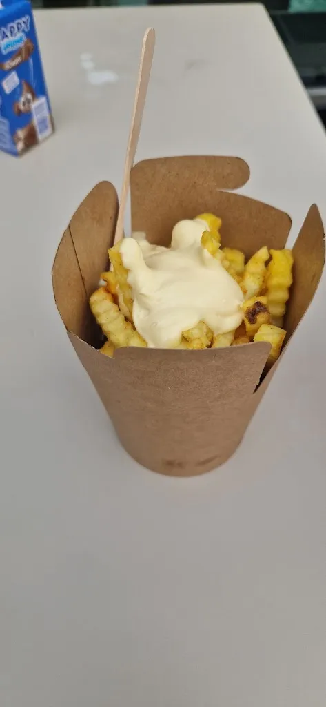 Holger Hossegor_Stadtbad Restaurant_Sarstedt_review