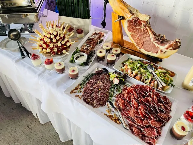 Cafe und Restaurant Waldfrieden_Schöningen_slider_image_2