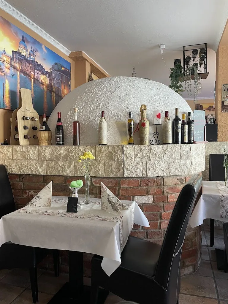 PizzaHaus Schöningen restaurant in Schöningen