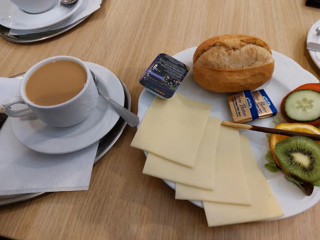 Bistro & Café am Brunnen_Schöningen_slider_image_3