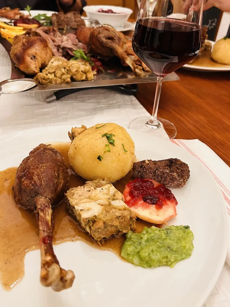 Mehrnoosh Gelyani_Gasthof Zum Schwan_Kürnach_recensione