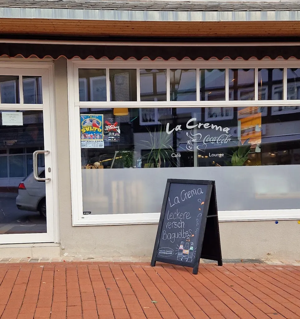 La Crema Café-Bistro-Lounge restaurant in Schöningen