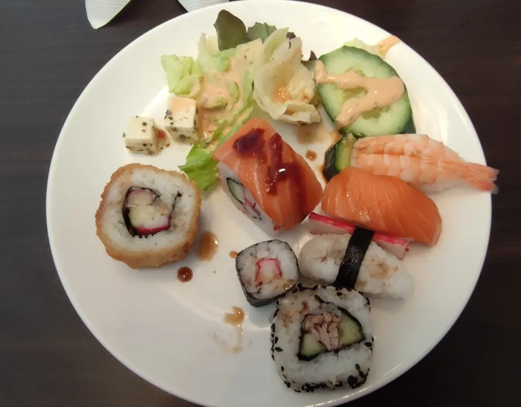 Asia World China Restaurant_Schortens_slider_image_3