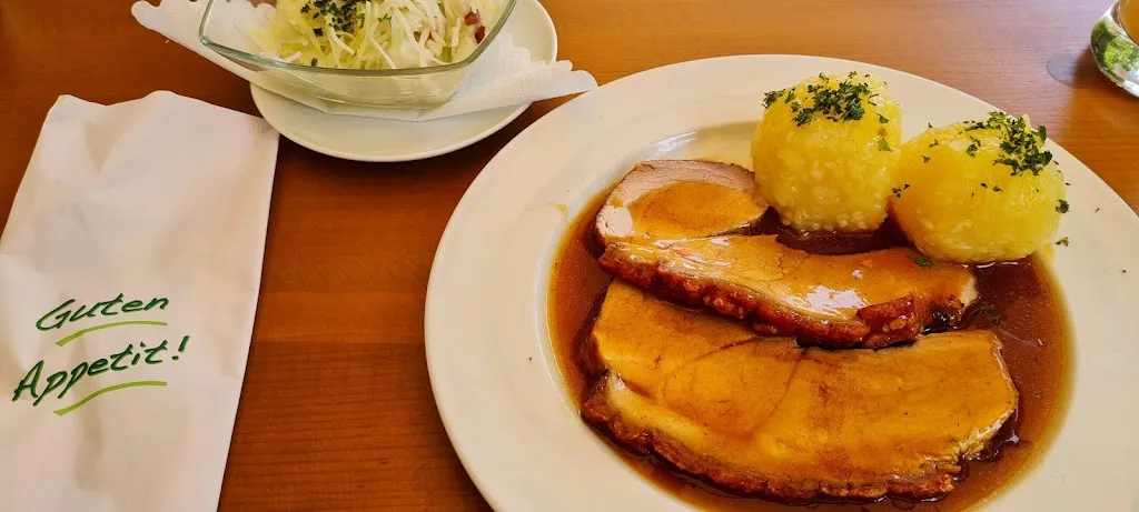 Wirtshaus beim Füchsle_Ettringen_slider_image_2