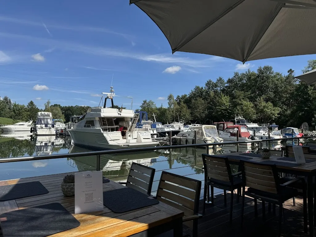 Restaurant und Café – Am Yachthafen ristorante a Vechelde