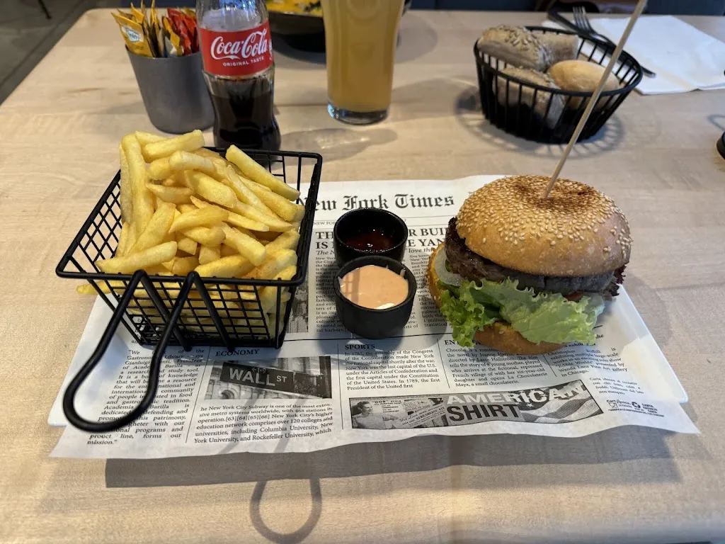 Menu_Restaurant, Pizzeria, Bar Putzer_Italy_image_7