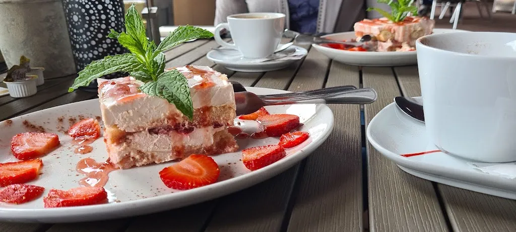 Casino-Restaurant_Föhren_slider_image_3