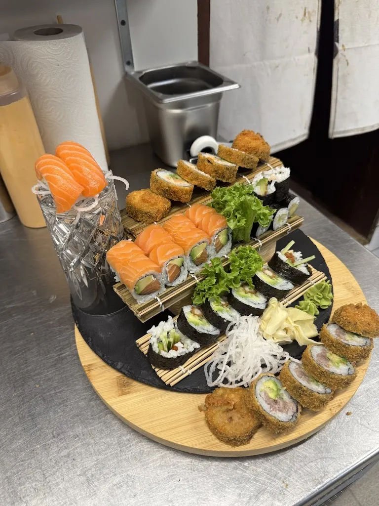 HANOI CITY RESTAURANT_Schneverdingen_slider_image_2