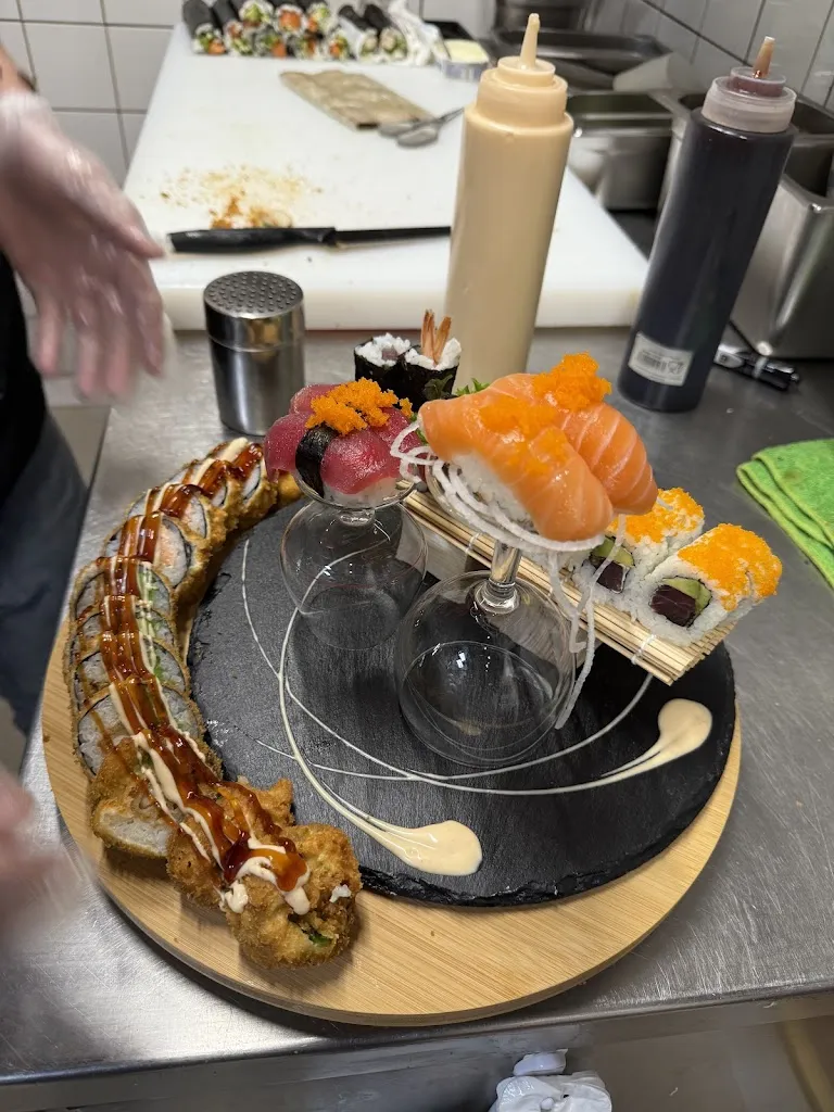 HANOI CITY RESTAURANT_Schneverdingen_slider_image_3