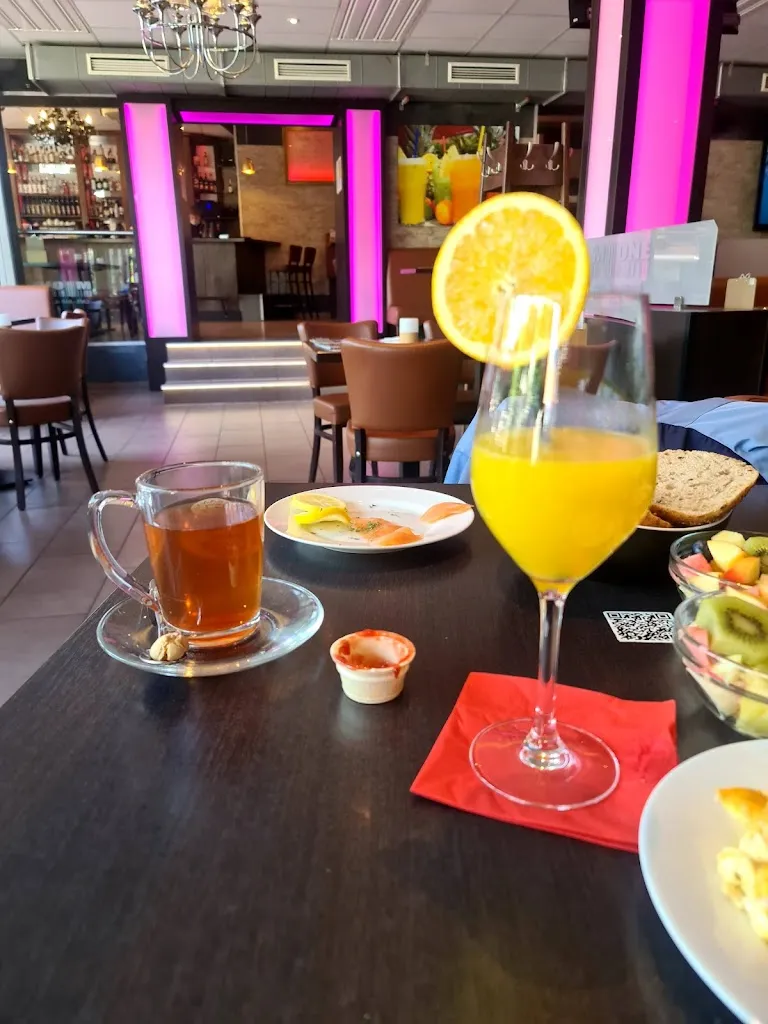 Menu_M-ONE Cafe-Bar Restaurant Schneverdingen_Schneverdingen_image_5