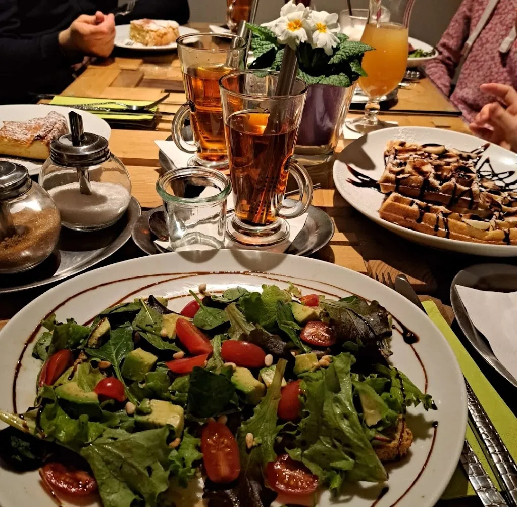 Carmen Heins_Frau Rehfeld_Schneverdingen_recensione