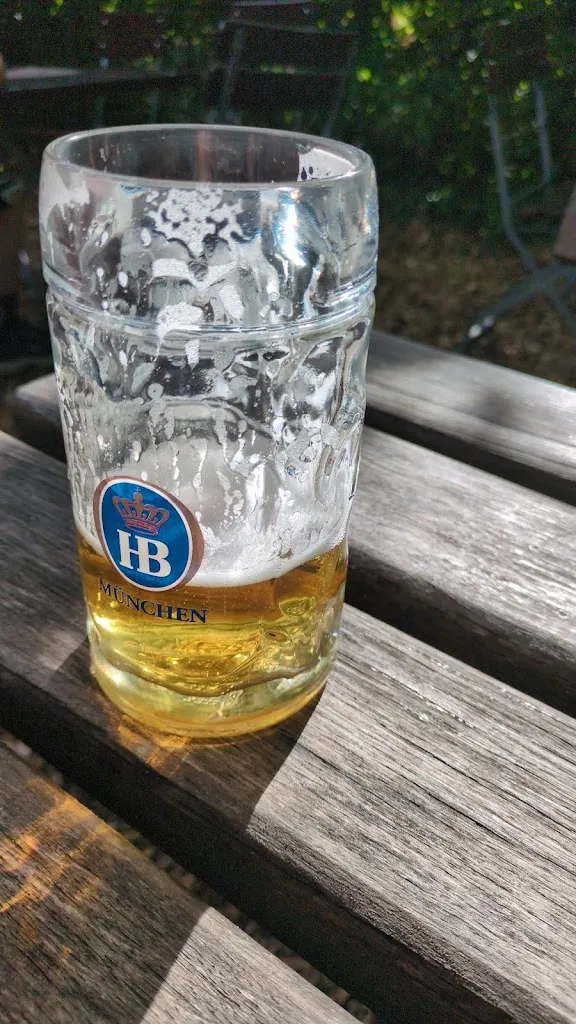 Bojanović BvB09_Biergarten Am Rathaus_Schneverdingen_review