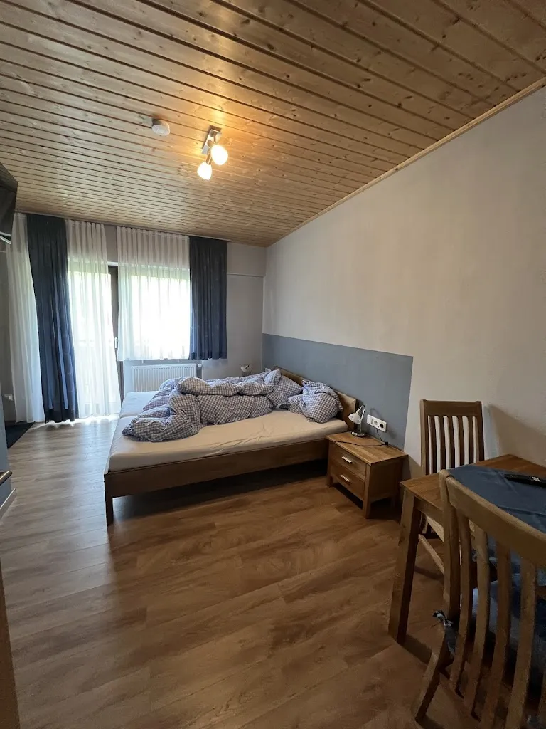 Thomas Aumüller_Gasthof 