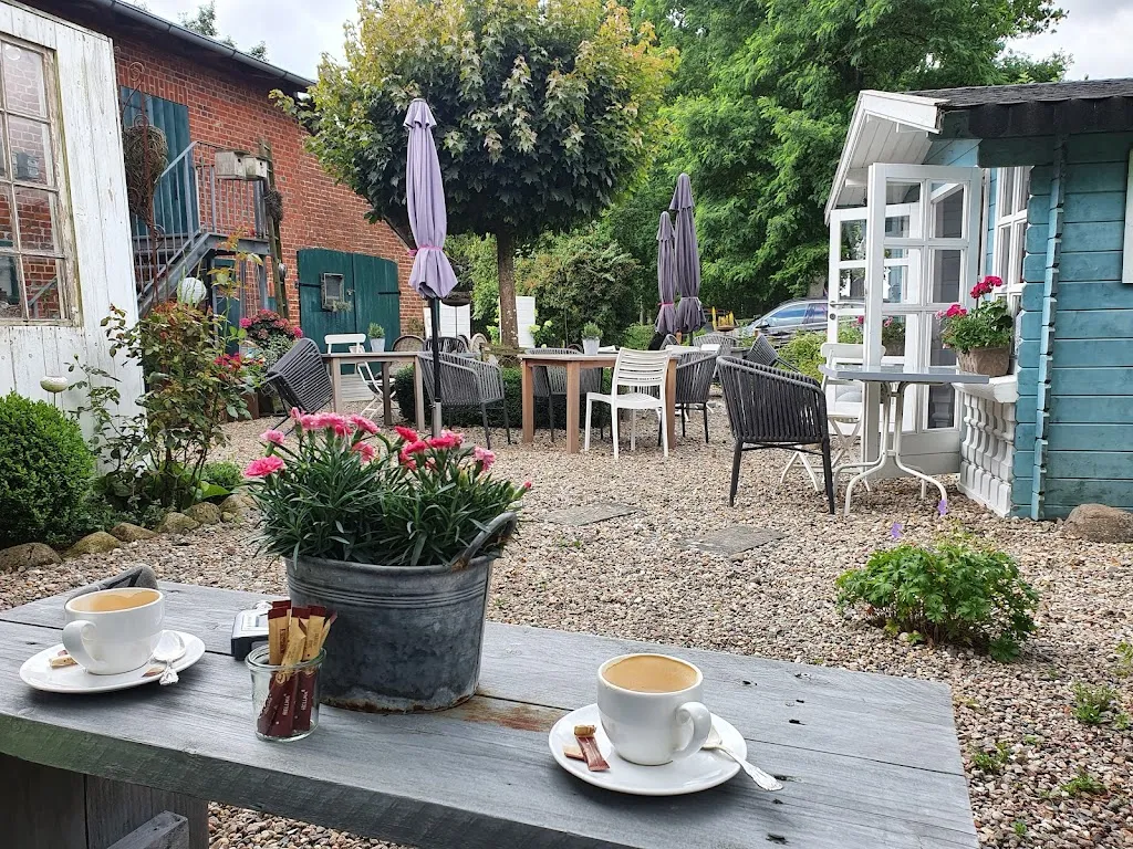 Kamelotta's Café_Soderstorf_slider_image_1