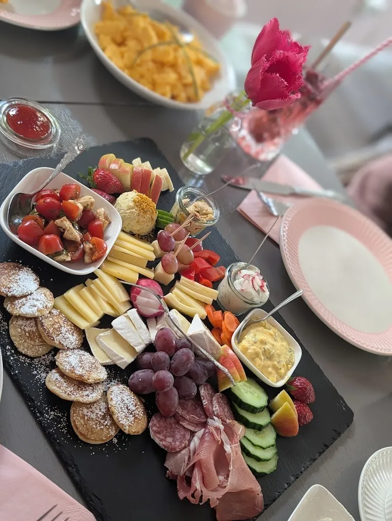 Kamelotta's Café_Soderstorf_slider_image_2