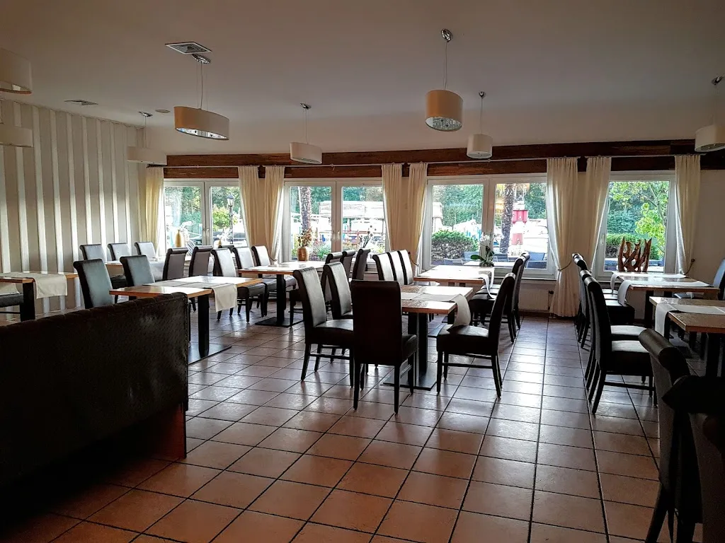 Restaurant & Café Hafenblick_Seelze_slider_image_1