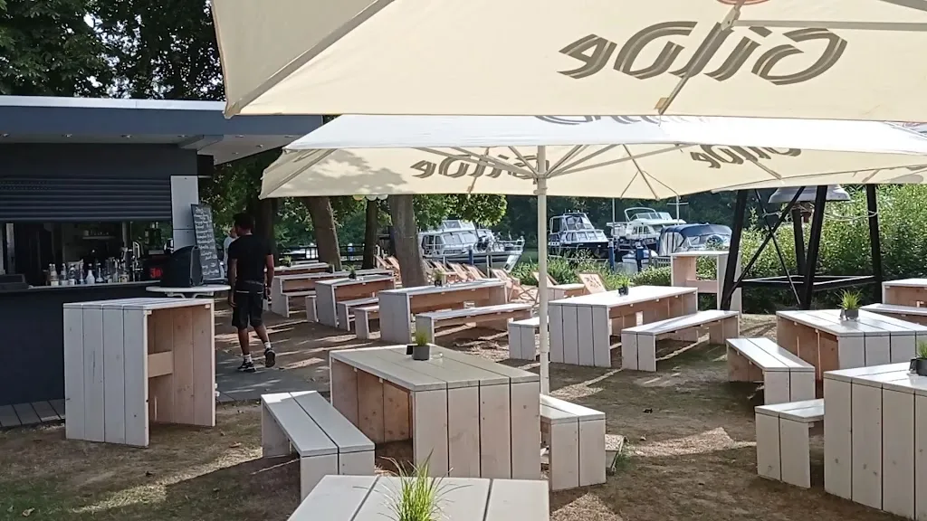 Restaurant & Café Hafenblick_Seelze_slider_image_2