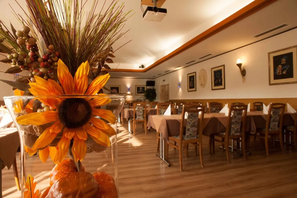 Restaurant Hellas_Seelze_slider_image_1