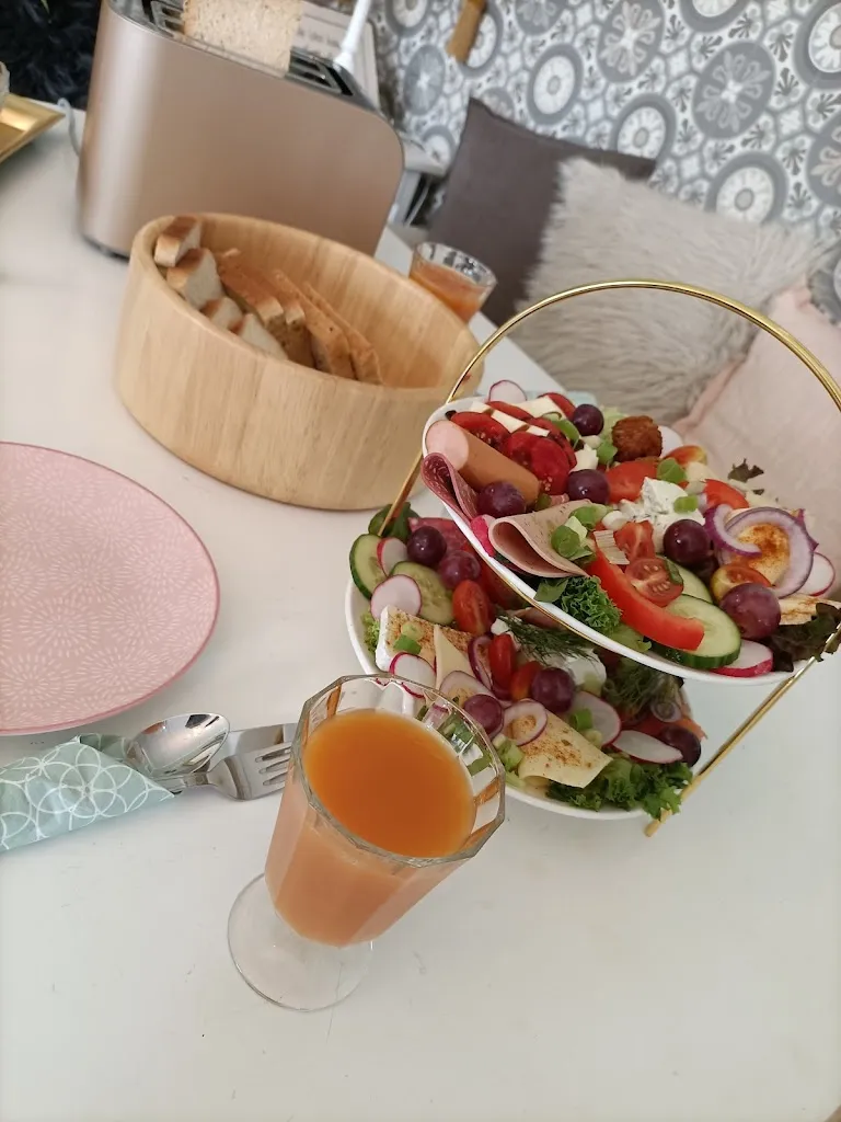 Jonas Klein_Karos Tortenzauber & Cafe Petite_Euerdorf_review