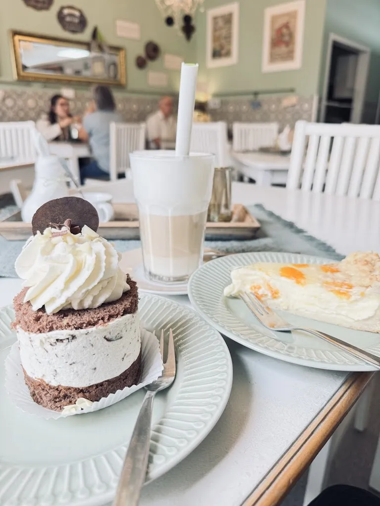 Karos Tortenzauber & Cafe Petite_Euerdorf_slider_image_3
