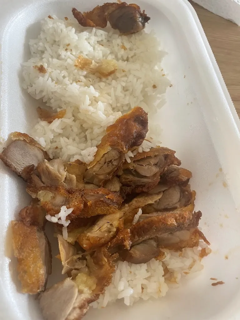 Roger Naanaa_Happy Wok_Sögel_review