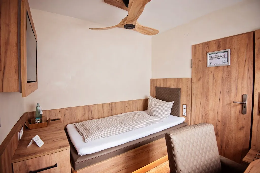 Hotel & Restaurant Landhaus Eden_Soltau_slider_image_1