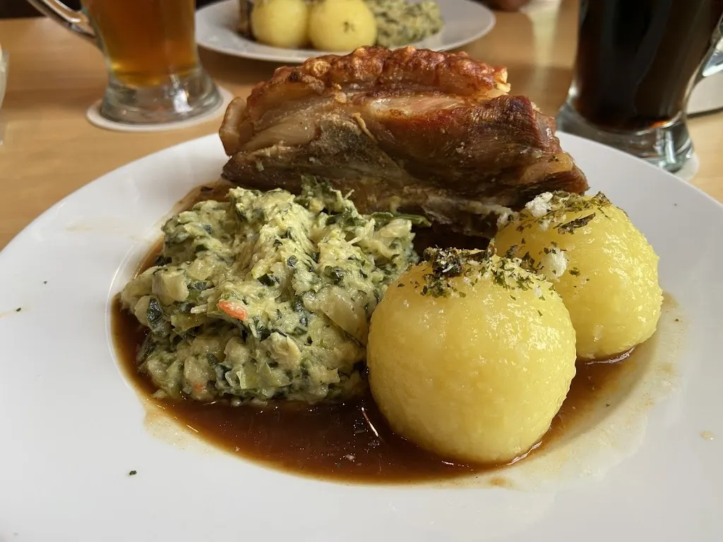 Alexander Nadim_Wittelsbacher Tower_Kissingen_recensione