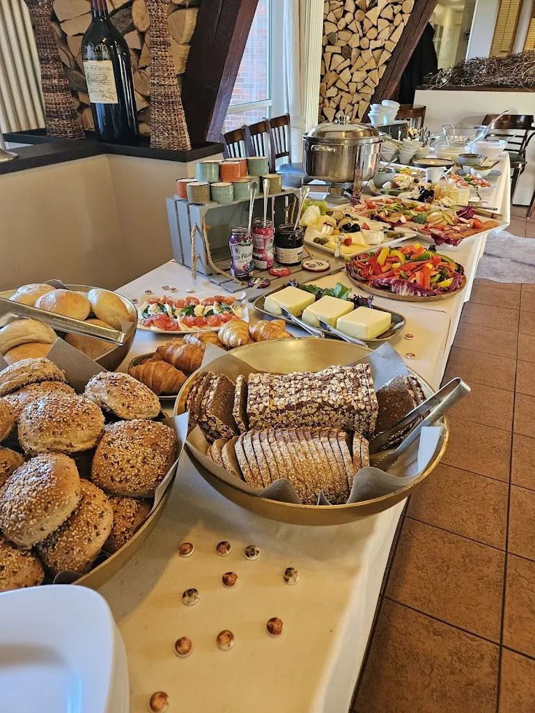 Königs Restaurant - Inhaberin Gaby Kropp_Sittensen_slider_image_3