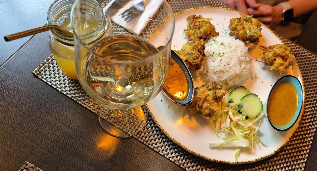 Asia Restaurant Warung Bali_Sittensen_slider_image_2