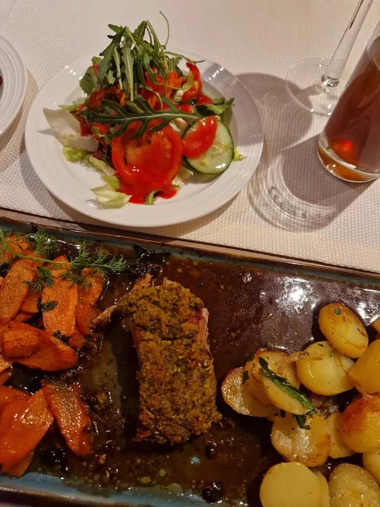 Menu_Gundies Home No.15 GmbH Inh. Gunda Rievesehl Landurlaub und Landevents im Wohlfühlambiente_Meckelsen_immagine_1