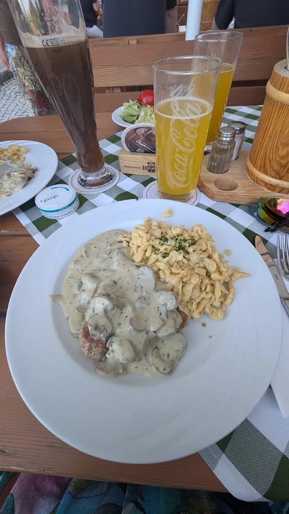 Undine Brenne_Gasthaus 