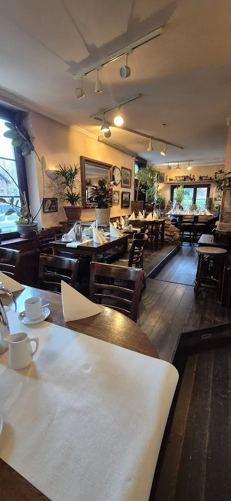 Schnurr-Bart Bistro Restaurant_Seevetal_slider_image_1