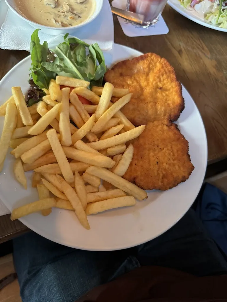 Schnurr-Bart Bistro Restaurant_Seevetal_slider_image_3