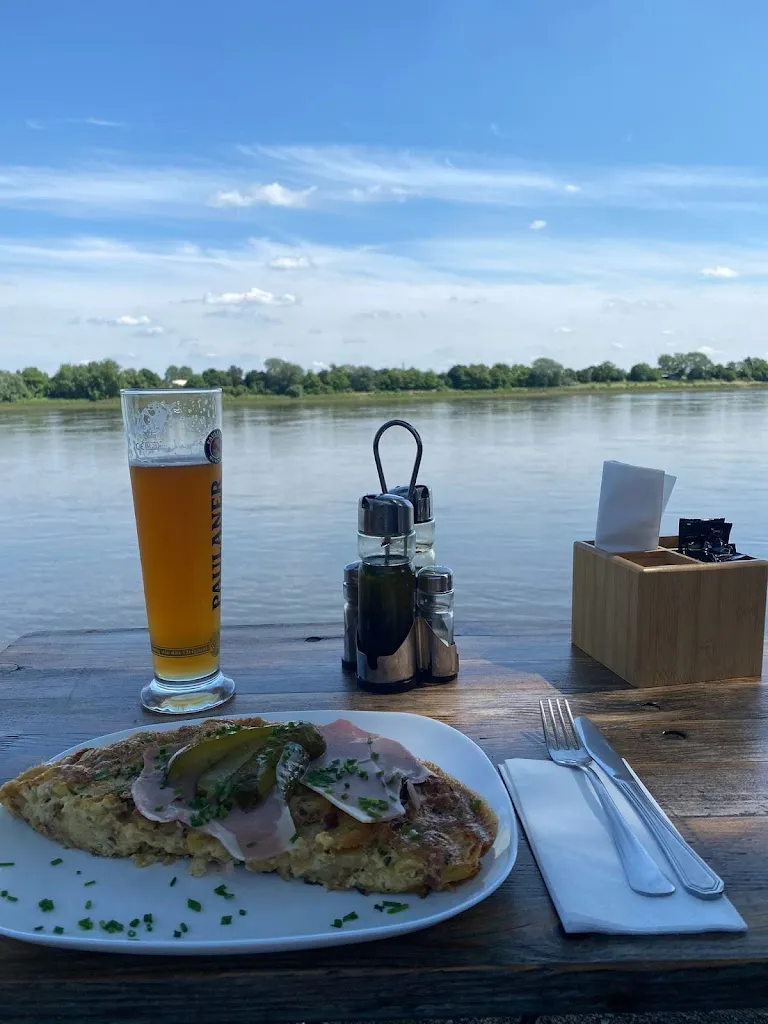 Menu_Strandhalle Over_Seevetal_image_7