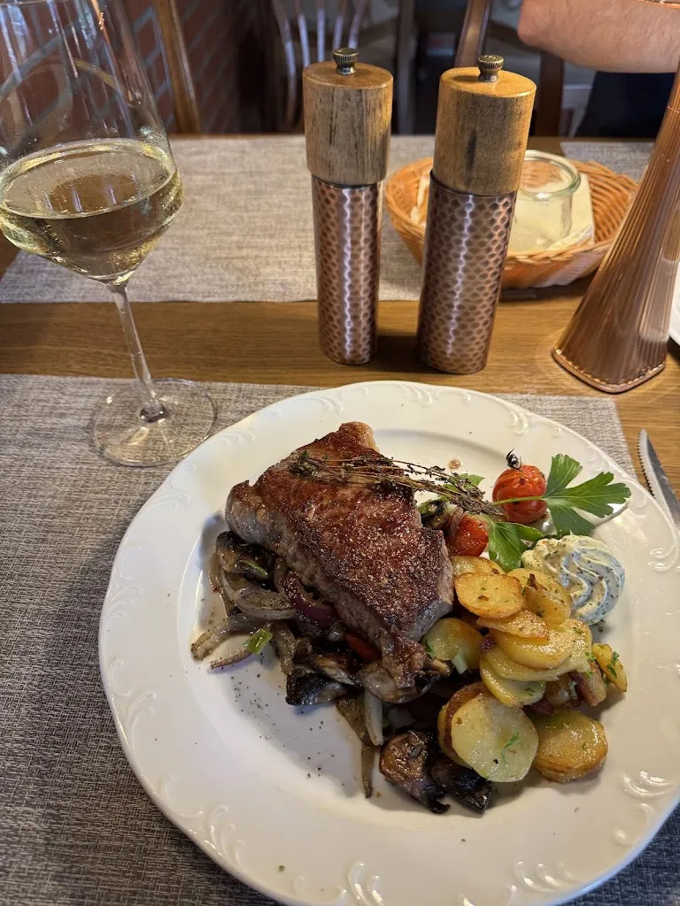 Anna Voorham_Hotel Gasthaus Zur Linde_Seevetal_review