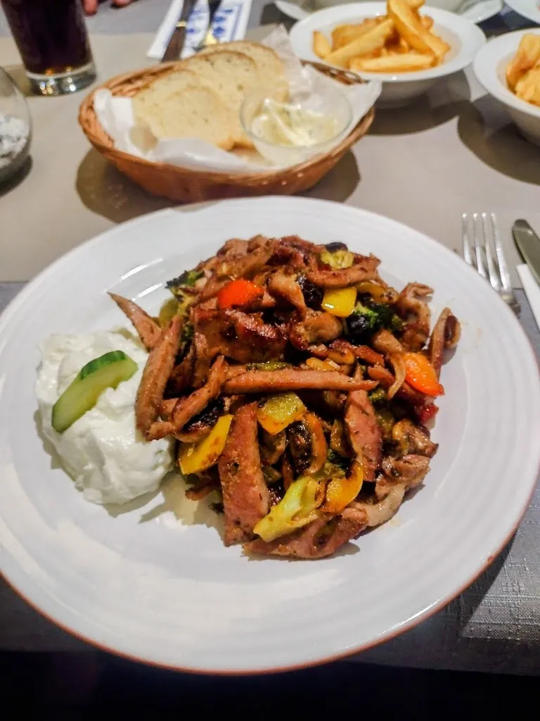 Menu_TAVERNAKI AKROPOLIS_Seevetal_image_4