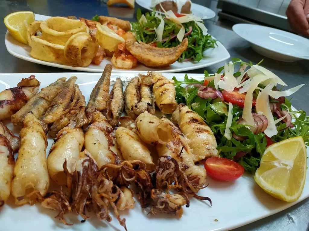 TAVERNAKI AKROPOLIS_Seevetal_slider_image_2