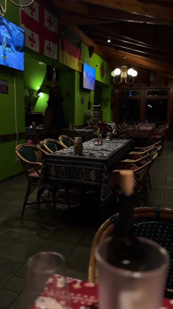 Restaurant Kutaissi_Seevetal_slider_image_2
