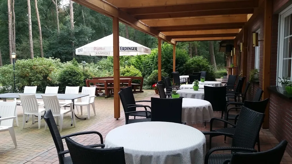 Viktor_Alte Milchbar & VaroLibre Eventhaus_Spelle_review