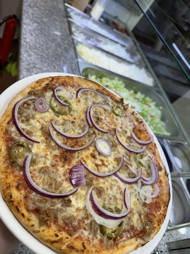 Pizzeria by Ali_Spelle_slider_image_3