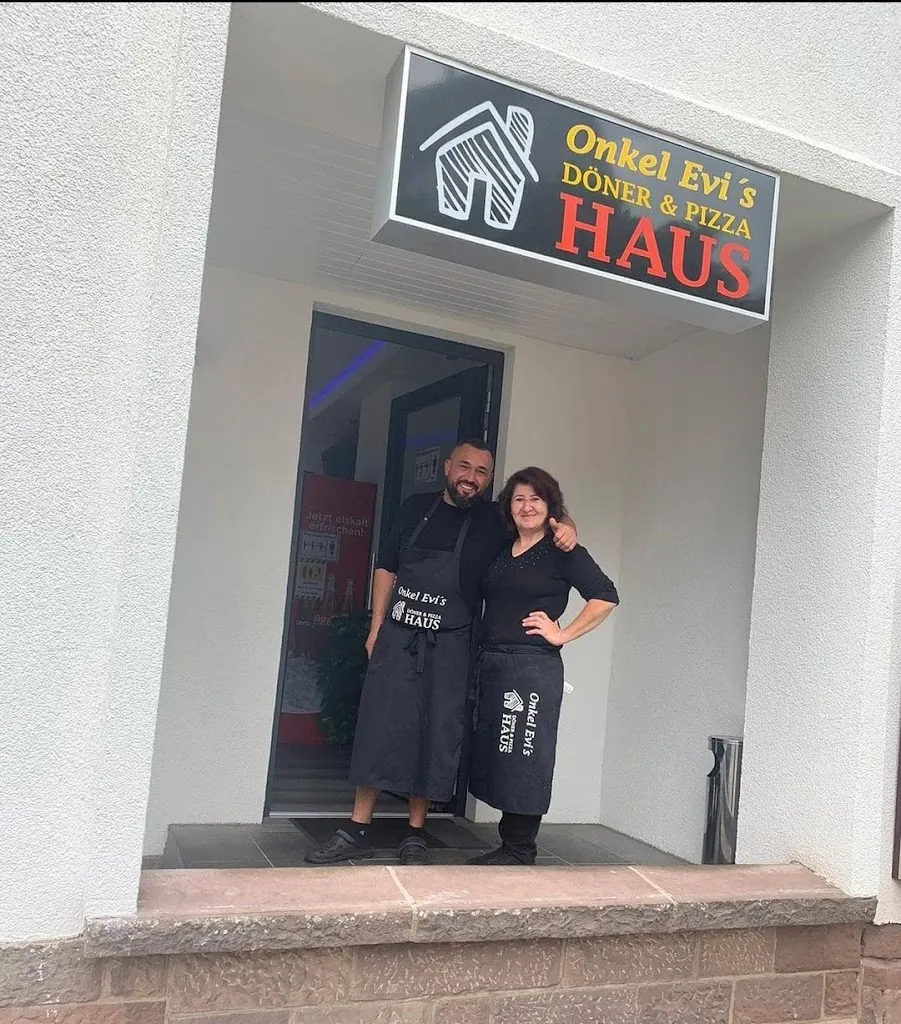 Onkel Evi's Döner & Pizzahaus restaurant in Stadtoldendorf