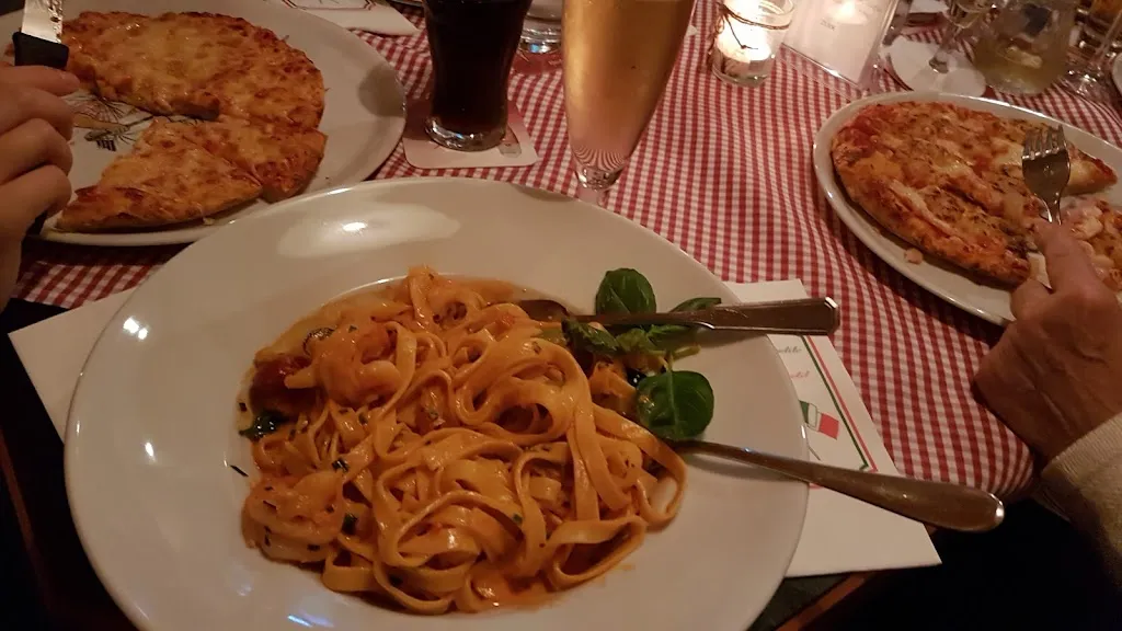 Menu_Pizzeria Bella Italia_Stadtoldendorf_image_7