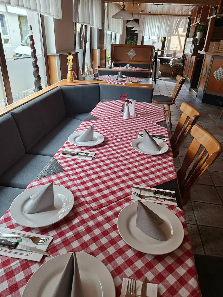 Pizzeria Bella Italia_Stadtoldendorf_slider_image_3