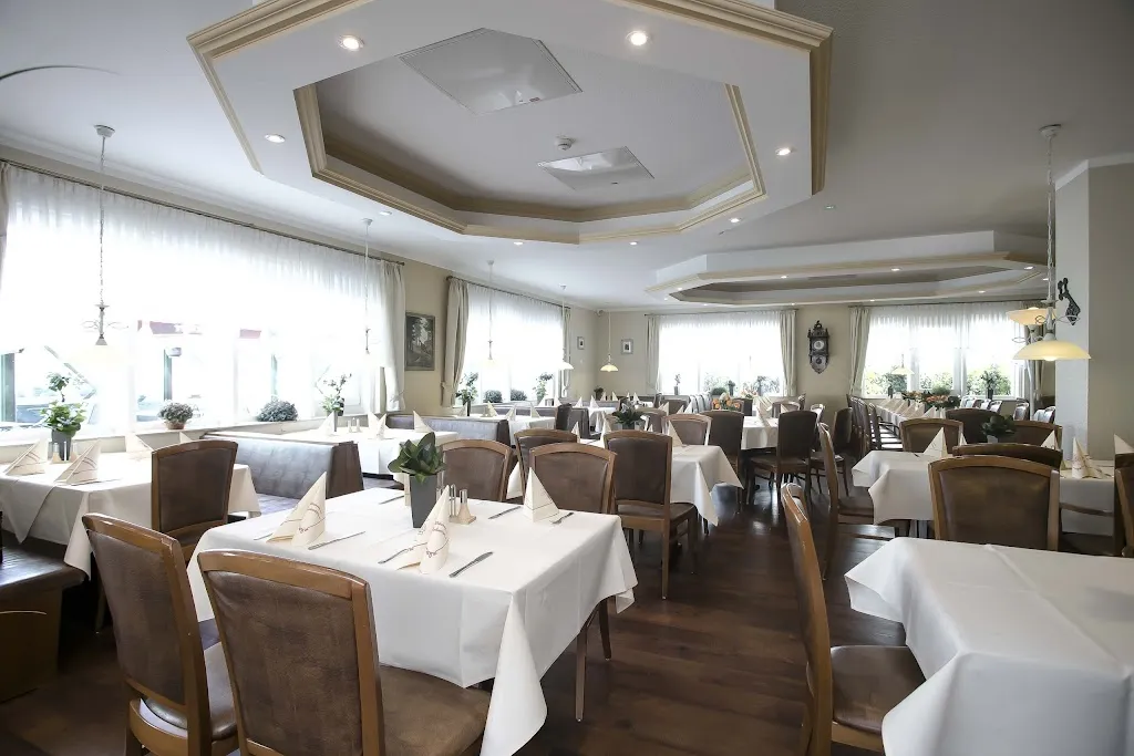 Hotel & Restaurant zum Wiesengrund - Das Schnitzelhaus_Stuhr_slider_image_3