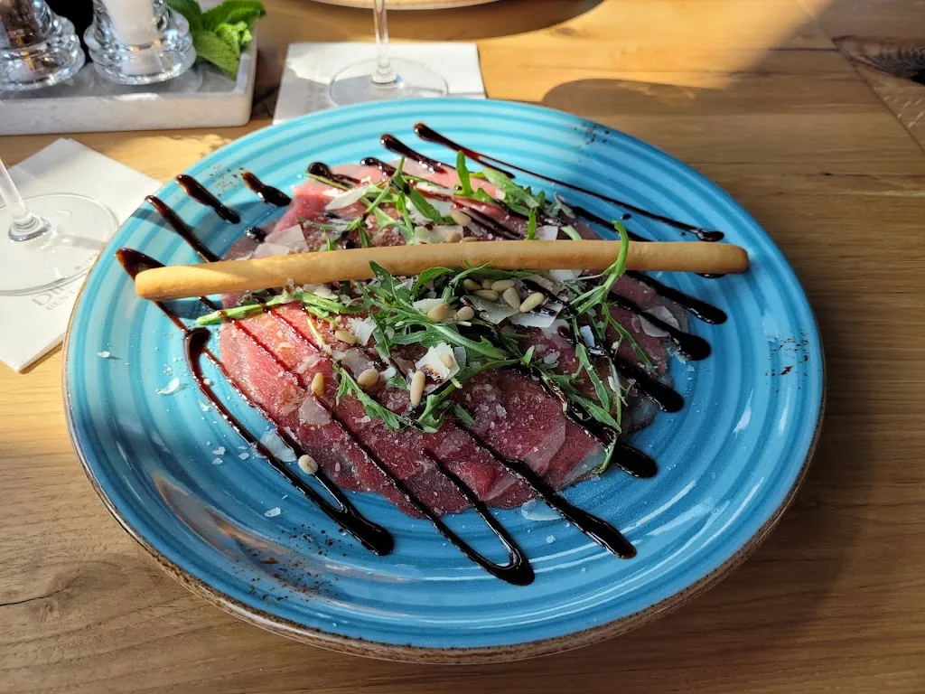 N. W._DIE NEUNTE | Restaurant & Skybar_Springe_review