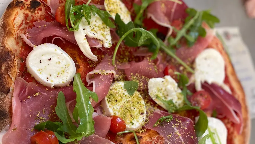 Pizzeria La Terrazza Lucana_Fahrenzhausen_slider_image_1